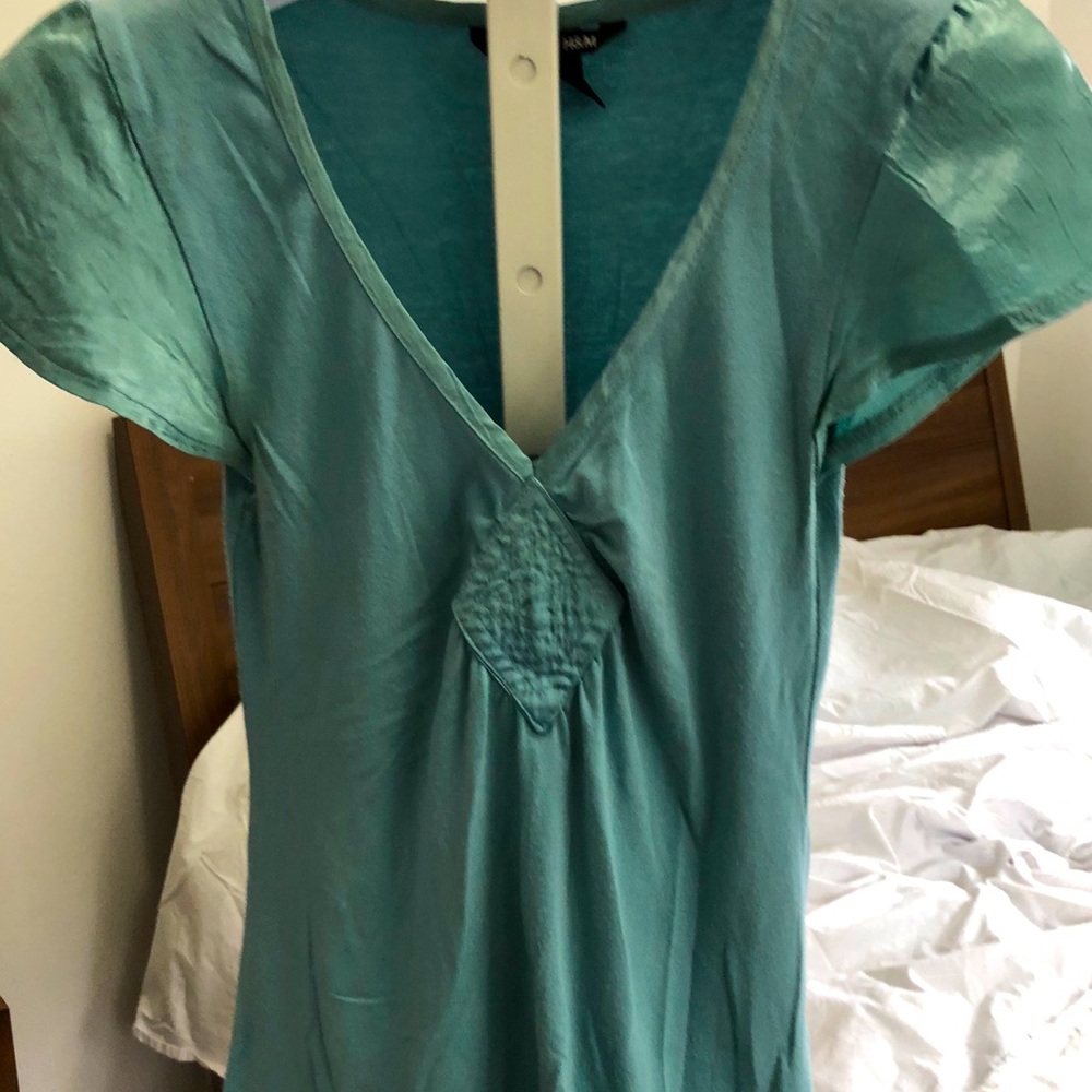 H&M turquoise top